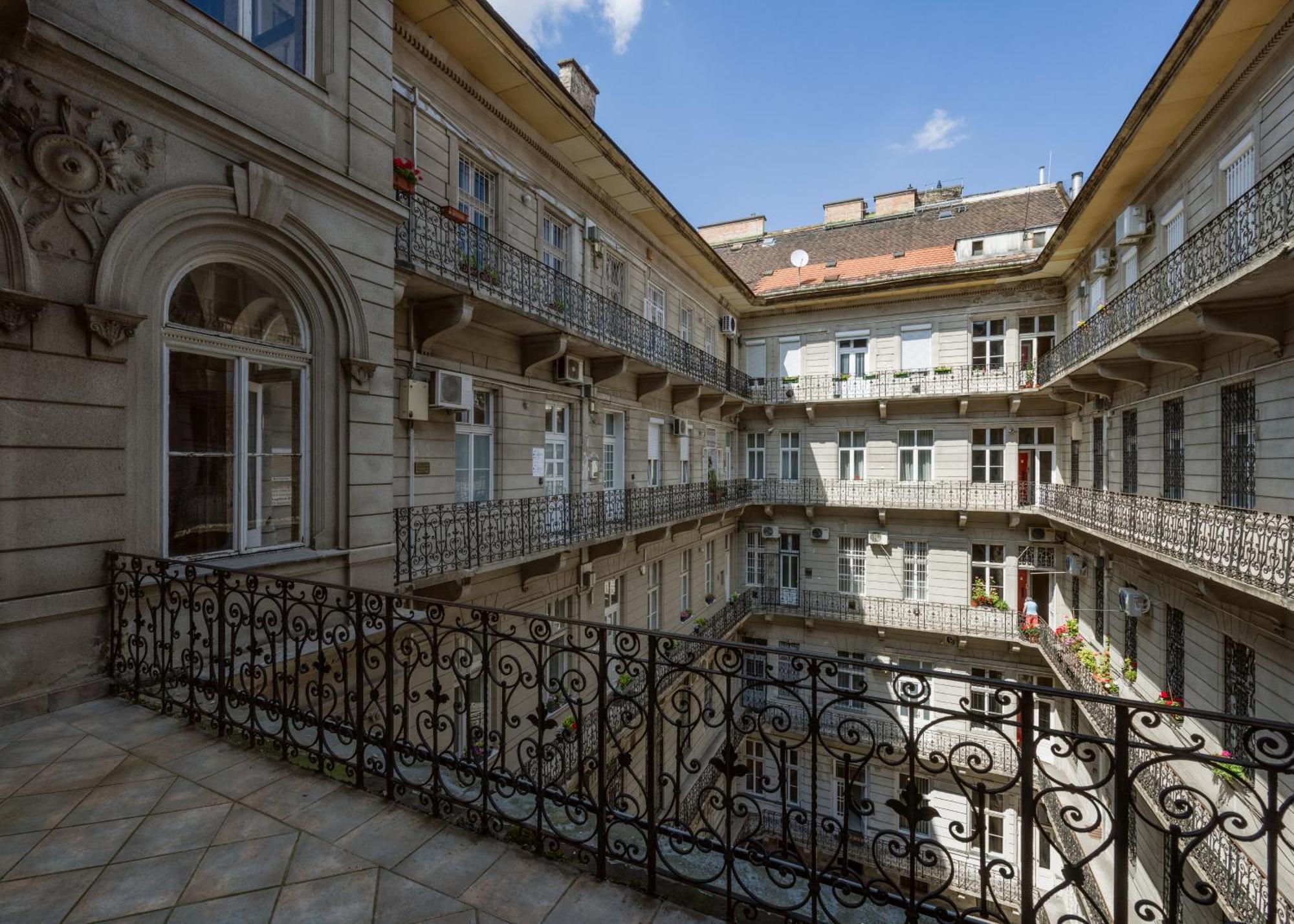 Apartment Luxe 2br With View On The St Stephen Road