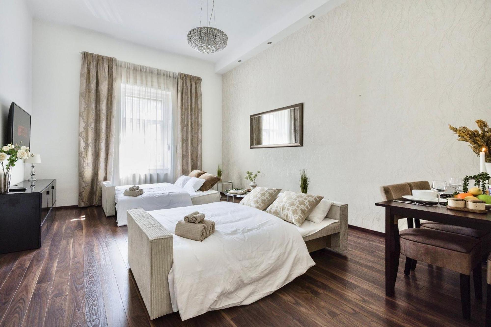 Luxe 2br With View On The St Stephen Road *