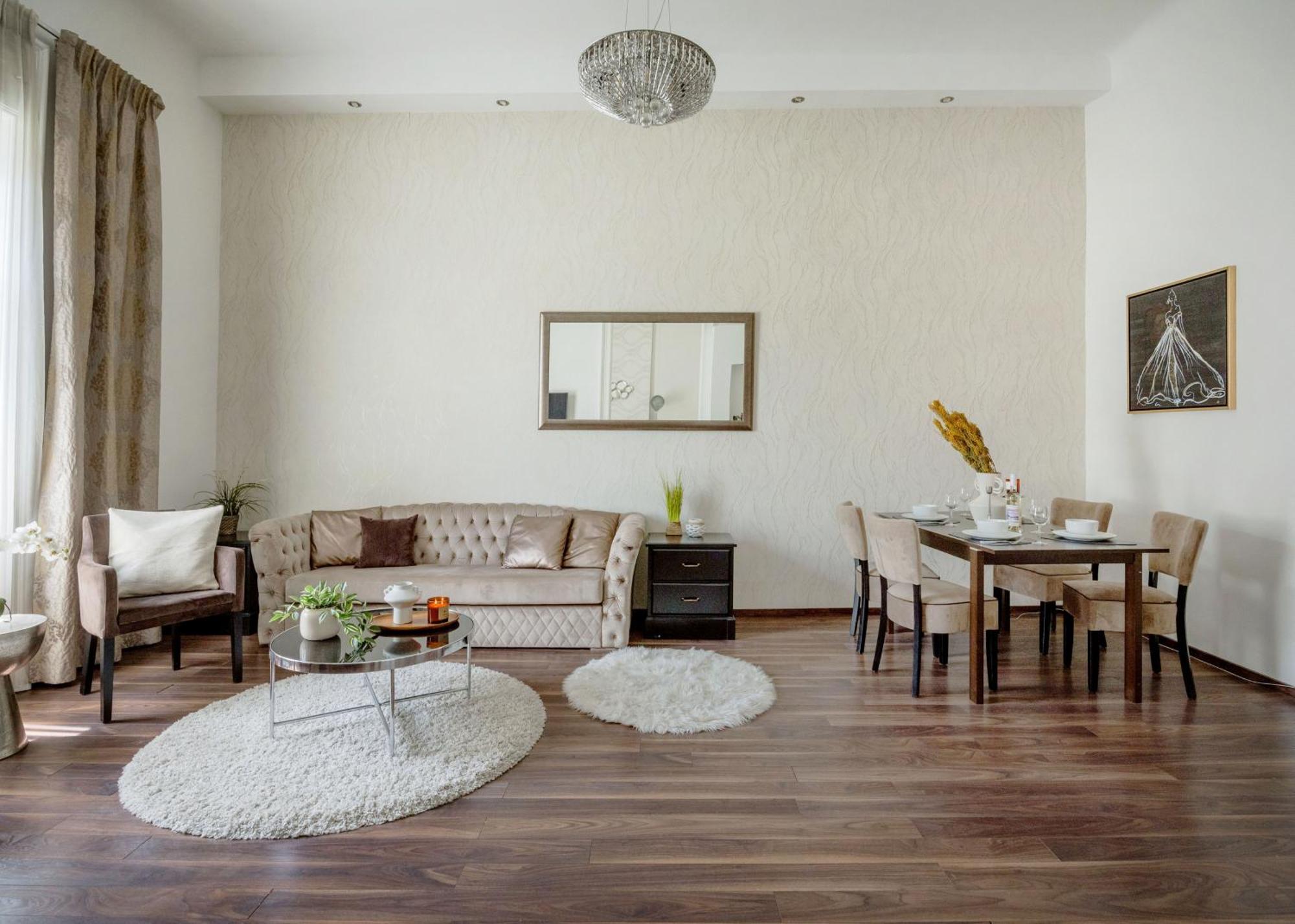 Luxe 2br With View On The St Stephen Road * Budapest