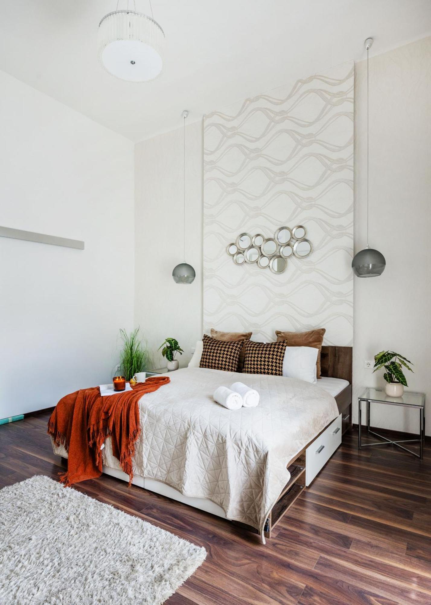 Apartment Luxe 2br With View On The St Stephen Road Budapest