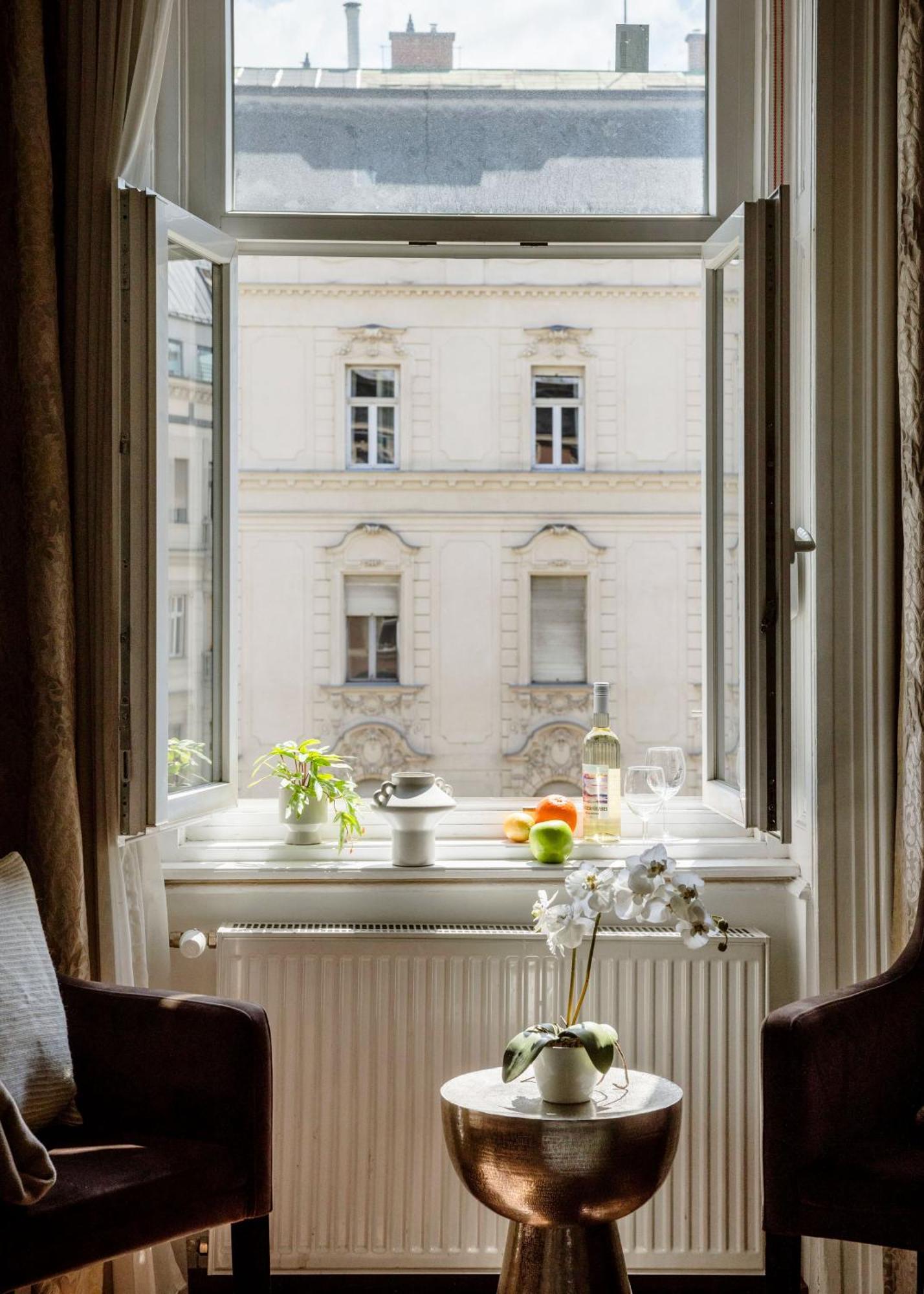 Apartment Luxe 2br With View On The St Stephen Road